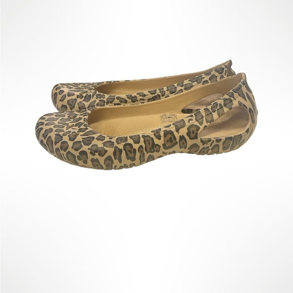 Leopard Print Women's ballet style crocs, size 7 - Picture 2 of 5